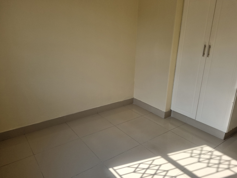 To Let 3 Bedroom Property for Rent in Somerset Park KwaZulu-Natal