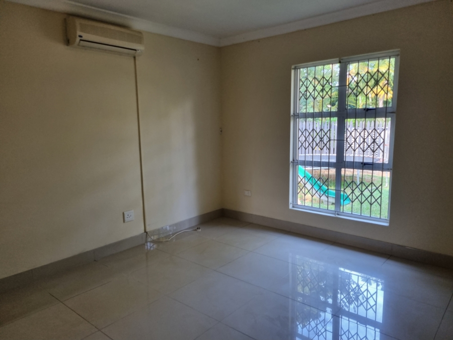 To Let 3 Bedroom Property for Rent in Somerset Park KwaZulu-Natal
