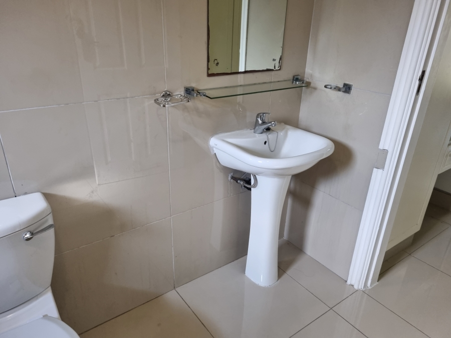 To Let 3 Bedroom Property for Rent in Somerset Park KwaZulu-Natal