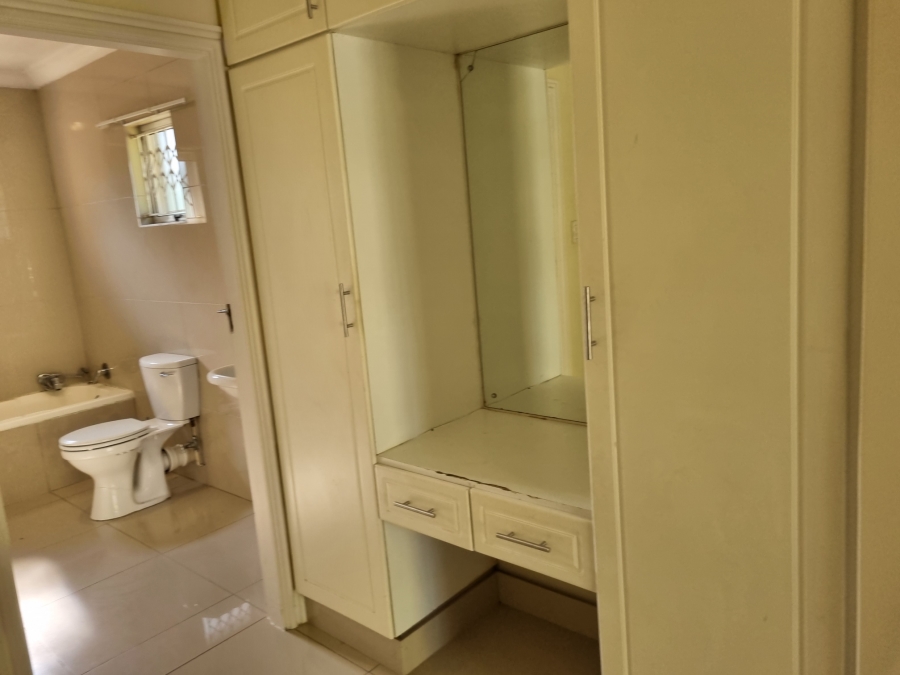 To Let 3 Bedroom Property for Rent in Somerset Park KwaZulu-Natal