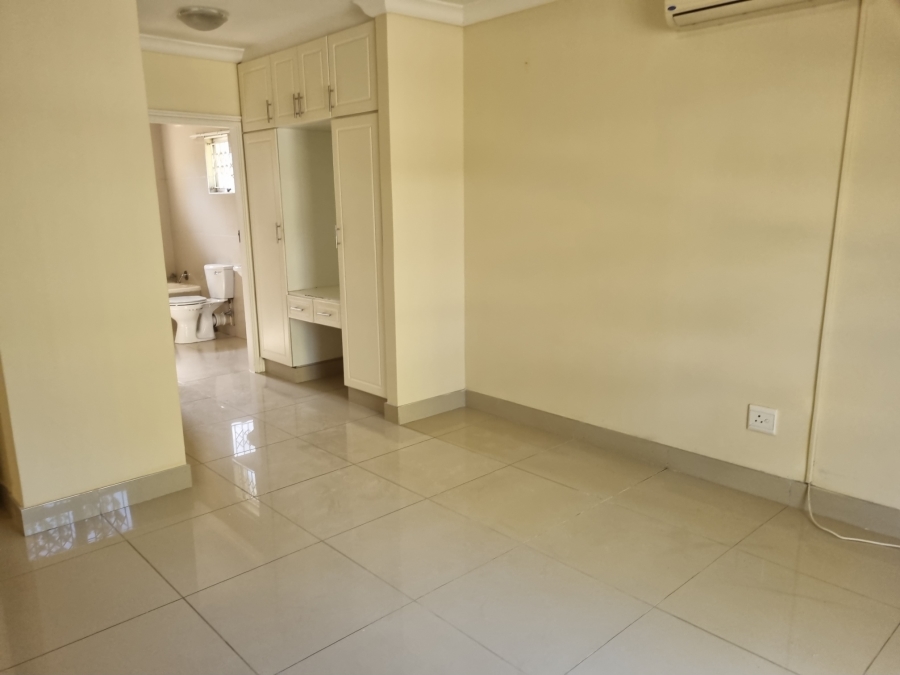 To Let 3 Bedroom Property for Rent in Somerset Park KwaZulu-Natal