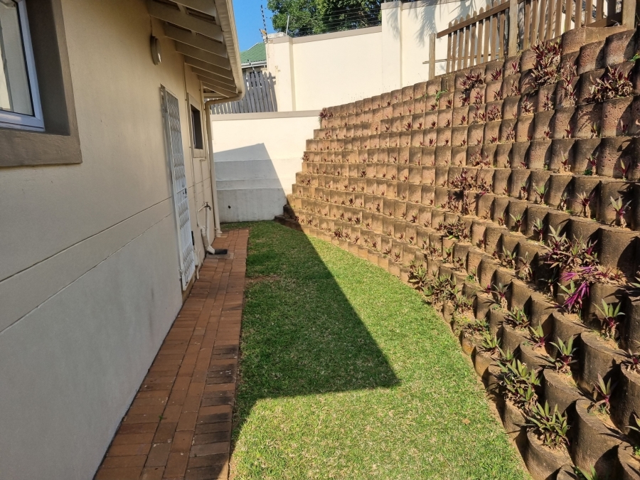 To Let 3 Bedroom Property for Rent in Somerset Park KwaZulu-Natal