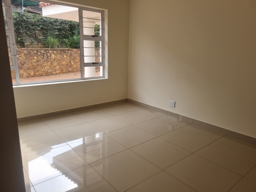 To Let 4 Bedroom Property for Rent in Durban North KwaZulu-Natal
