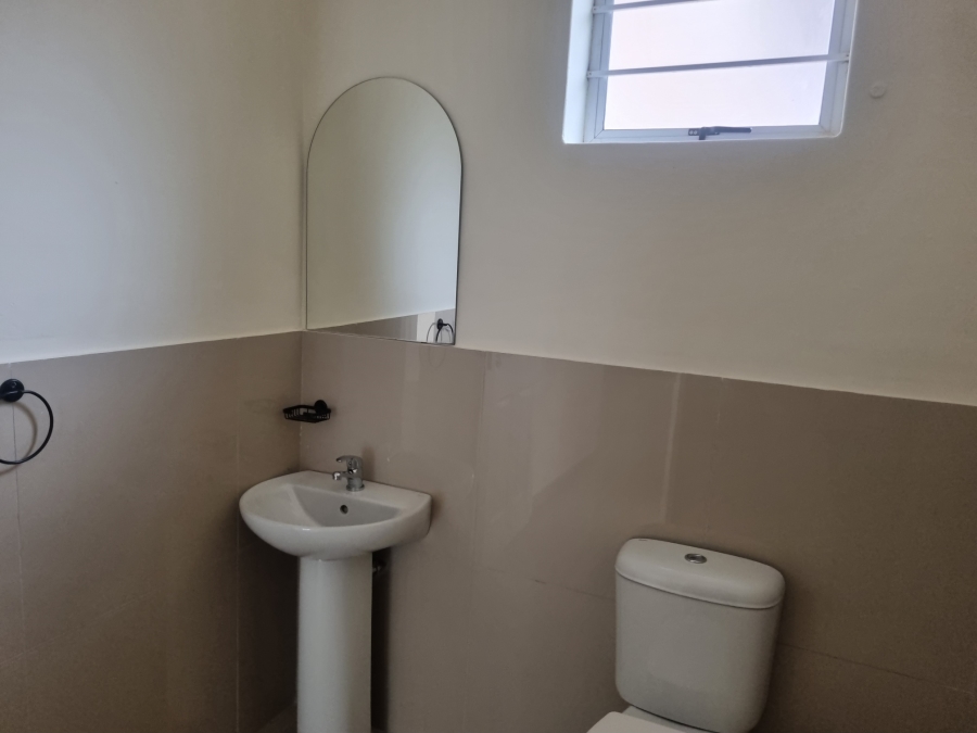To Let 4 Bedroom Property for Rent in Durban North KwaZulu-Natal