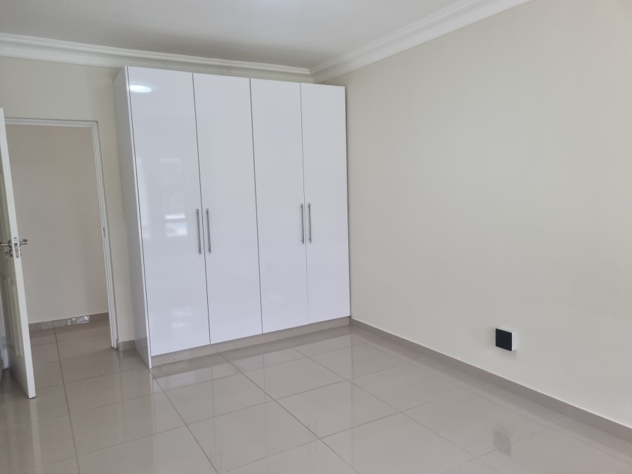 To Let 4 Bedroom Property for Rent in Durban North KwaZulu-Natal