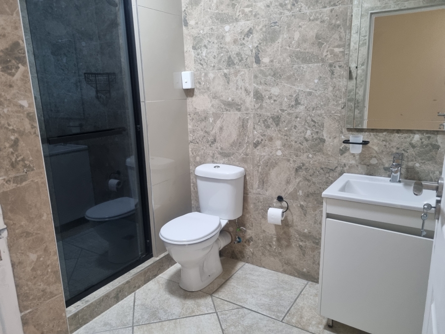To Let 4 Bedroom Property for Rent in Durban North KwaZulu-Natal