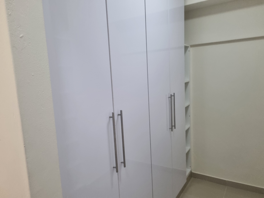 To Let 4 Bedroom Property for Rent in Durban North KwaZulu-Natal