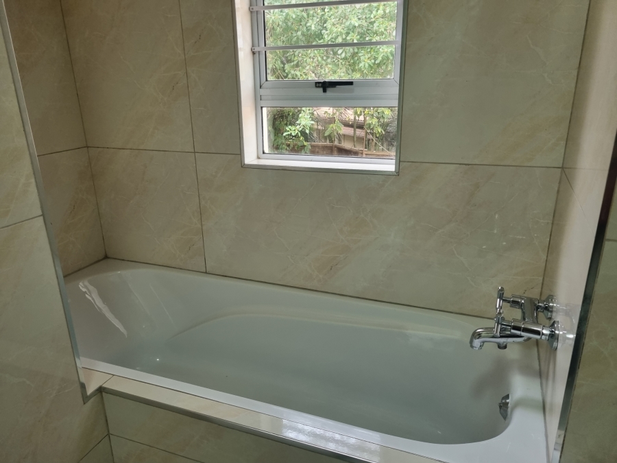 To Let 4 Bedroom Property for Rent in Durban North KwaZulu-Natal