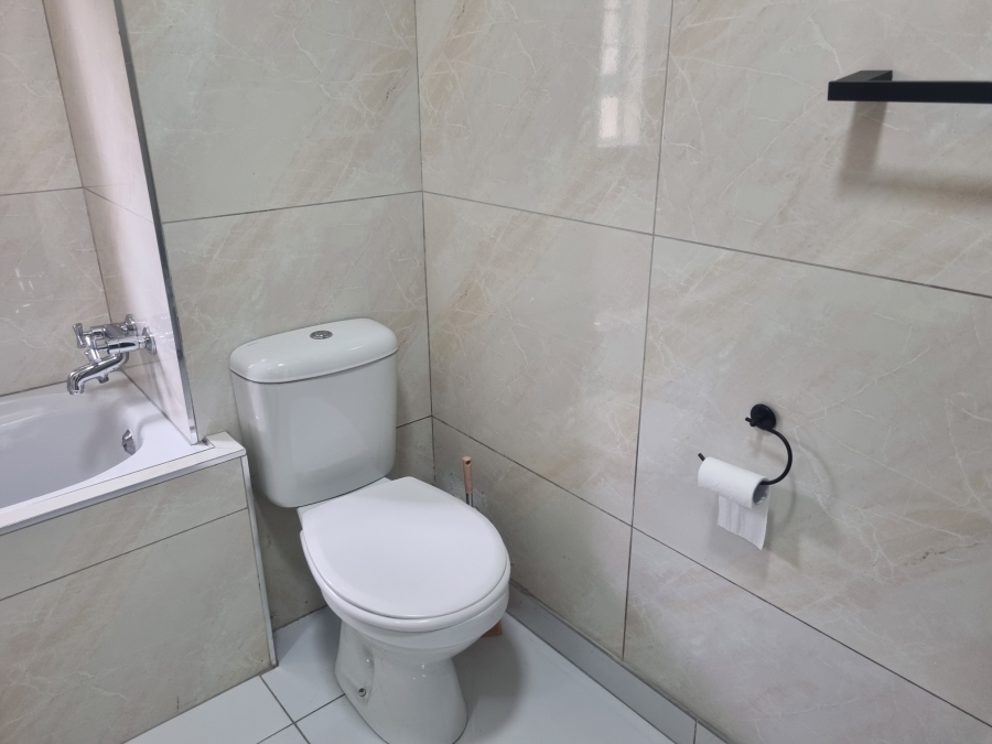 To Let 4 Bedroom Property for Rent in Durban North KwaZulu-Natal