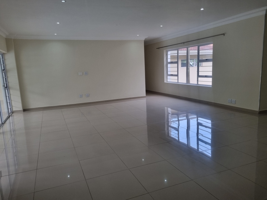 To Let 4 Bedroom Property for Rent in Durban North KwaZulu-Natal