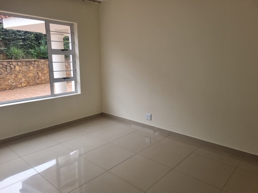 To Let 4 Bedroom Property for Rent in Durban North KwaZulu-Natal