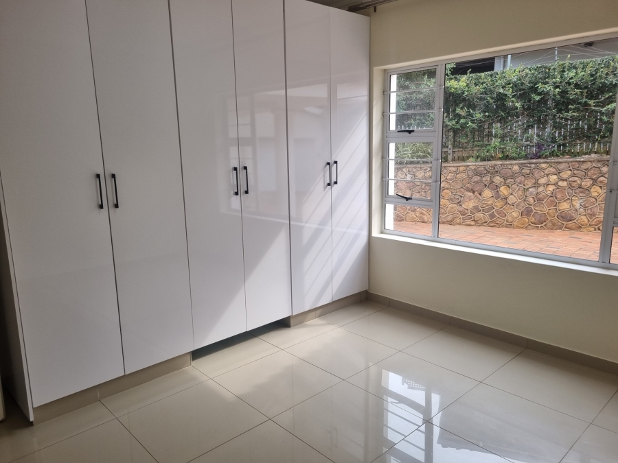 To Let 4 Bedroom Property for Rent in Durban North KwaZulu-Natal