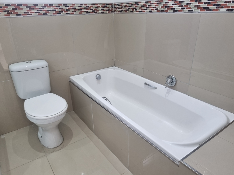 To Let 4 Bedroom Property for Rent in Durban North KwaZulu-Natal