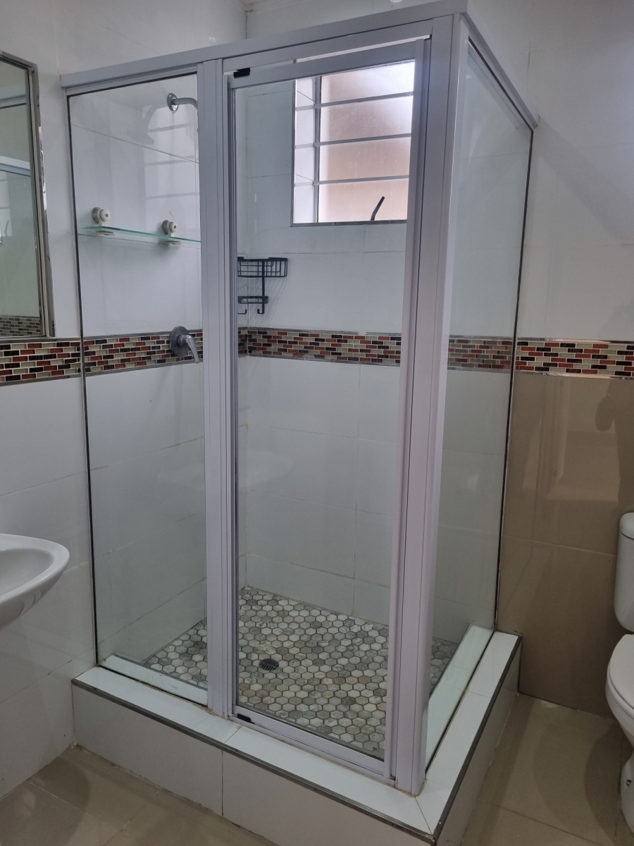 To Let 4 Bedroom Property for Rent in Durban North KwaZulu-Natal