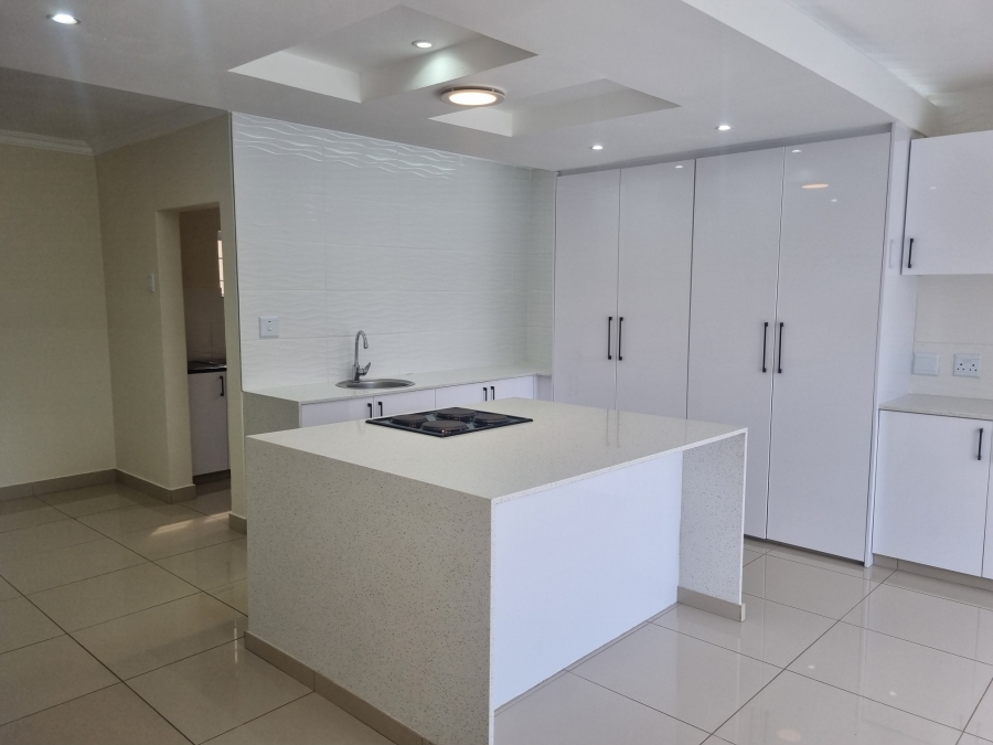 To Let 4 Bedroom Property for Rent in Durban North KwaZulu-Natal