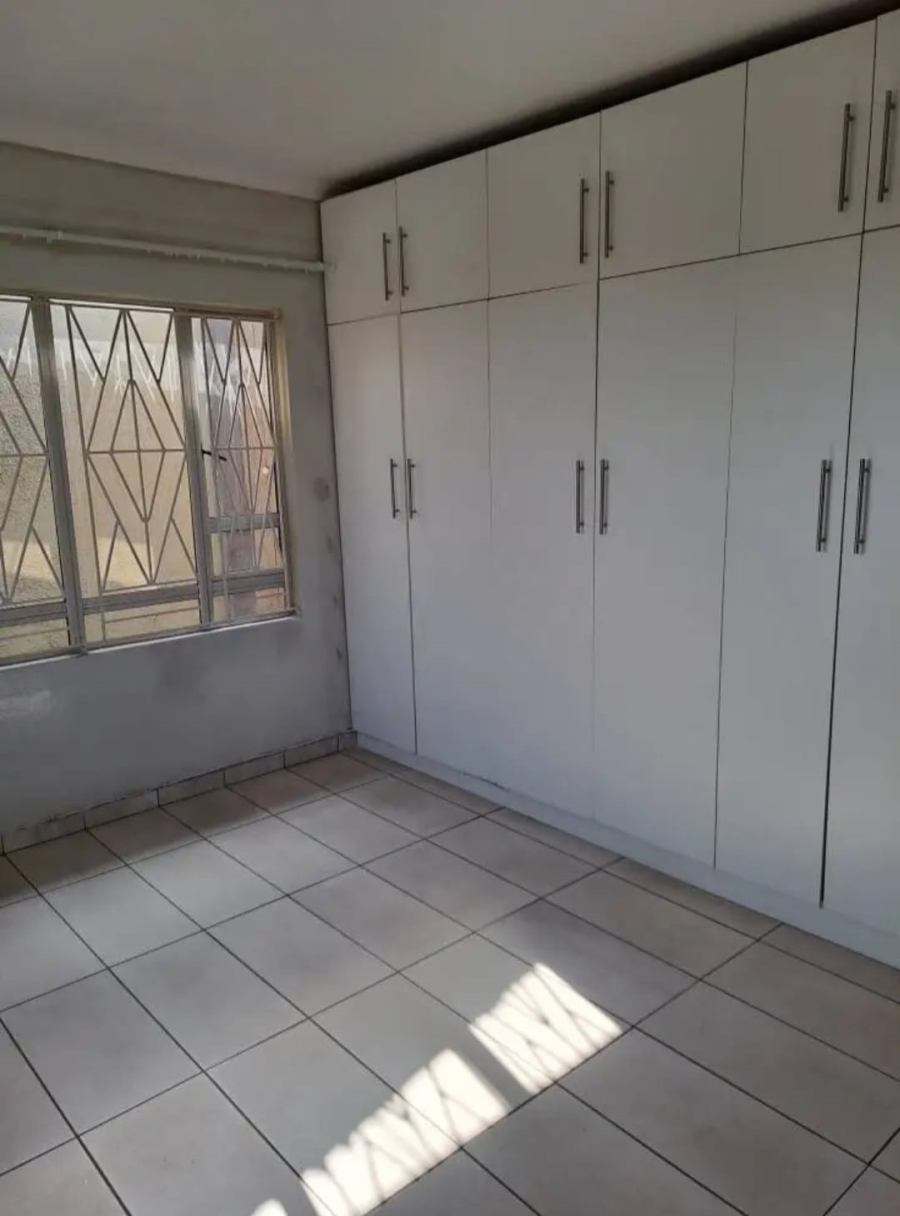 2 Bedroom Property for Sale in Riyadh KwaZulu-Natal