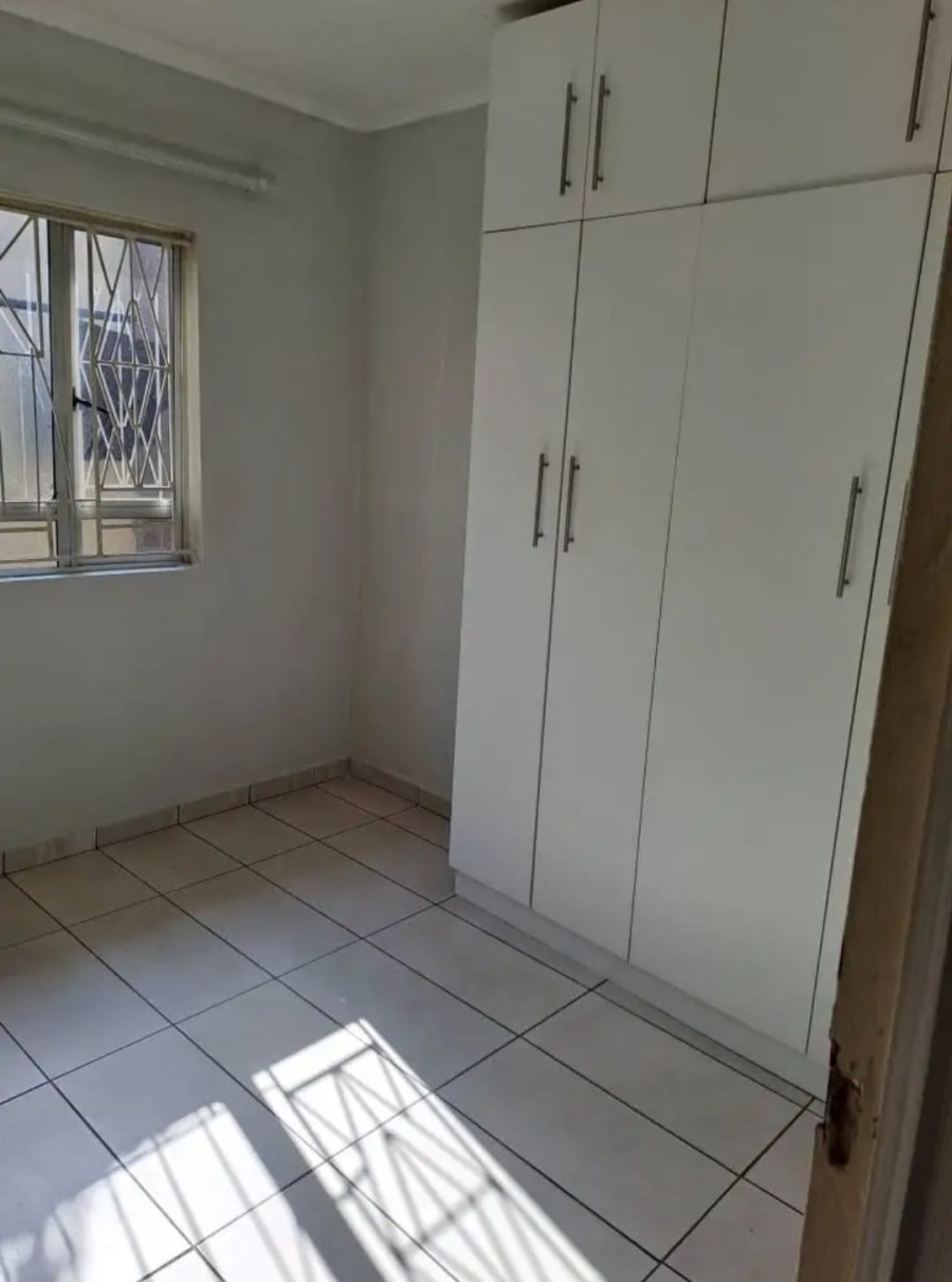 2 Bedroom Property for Sale in Riyadh KwaZulu-Natal