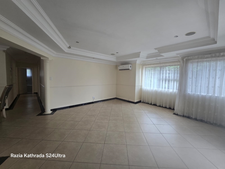 To Let 3 Bedroom Property for Rent in Somerset Park KwaZulu-Natal
