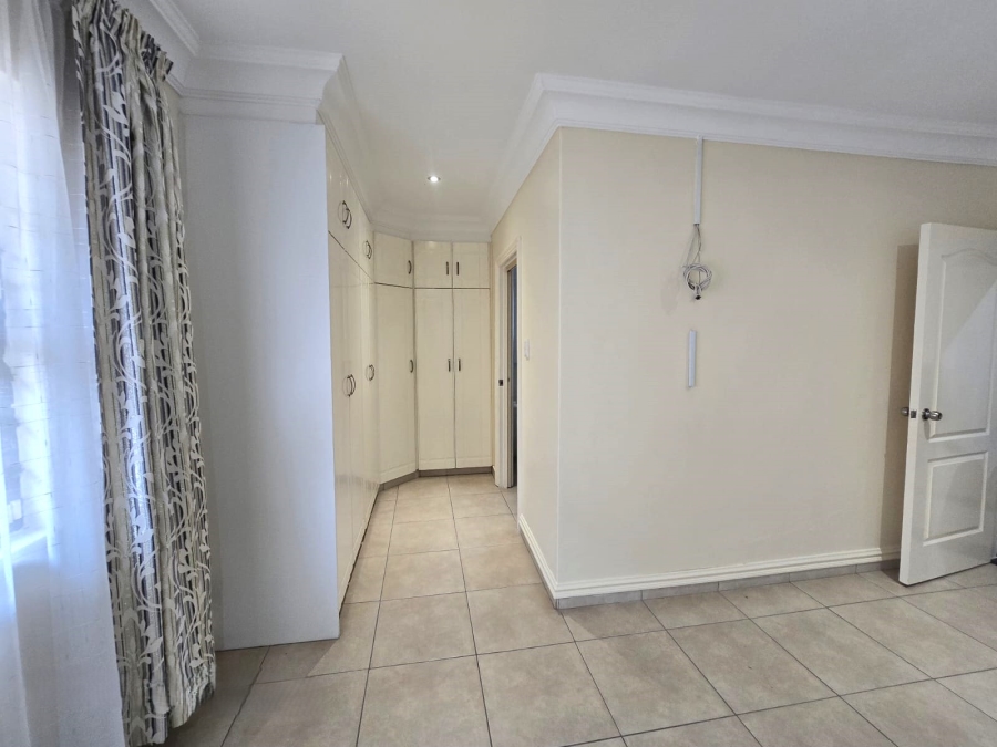 To Let 3 Bedroom Property for Rent in Somerset Park KwaZulu-Natal