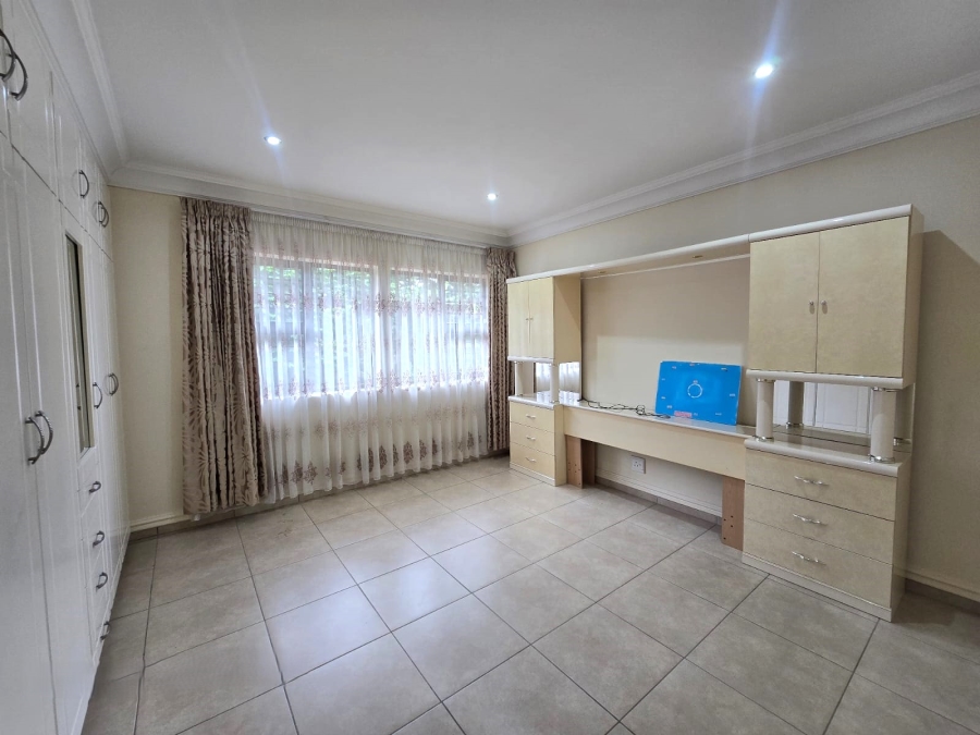 To Let 3 Bedroom Property for Rent in Somerset Park KwaZulu-Natal