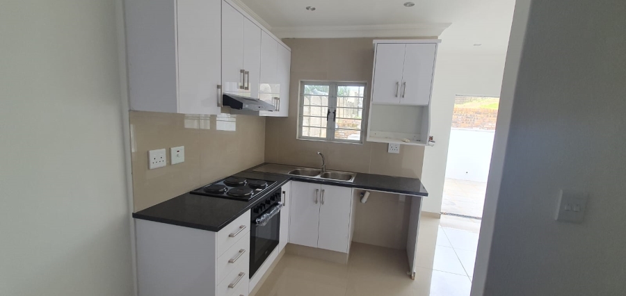 To Let 1 Bedroom Property for Rent in Bluff KwaZulu-Natal