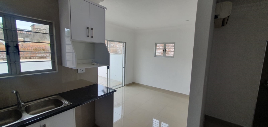 To Let 1 Bedroom Property for Rent in Bluff KwaZulu-Natal