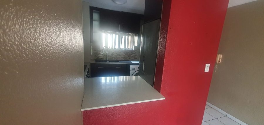 2 Bedroom Property for Sale in Bluff KwaZulu-Natal