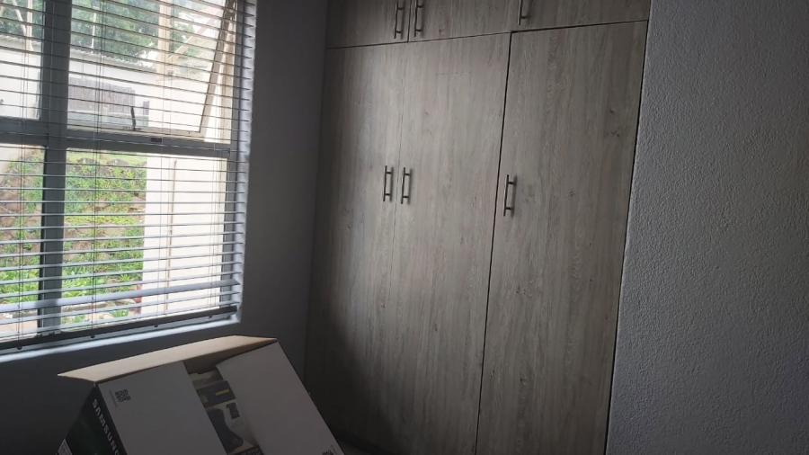 2 Bedroom Property for Sale in Bluff KwaZulu-Natal