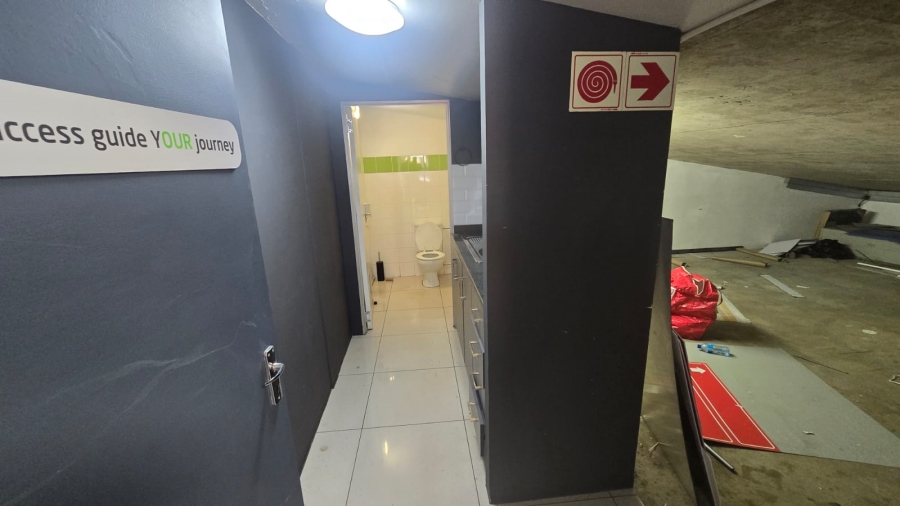 To Let Commercial Property for Rent in Ballito Commercial District KwaZulu-Natal