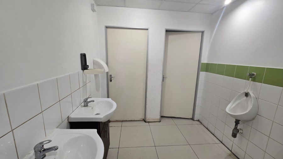 To Let Commercial Property for Rent in Ballito Central KwaZulu-Natal