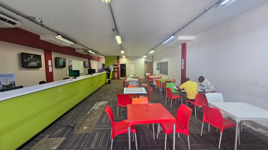 To Let Commercial Property for Rent in Ballito Central KwaZulu-Natal