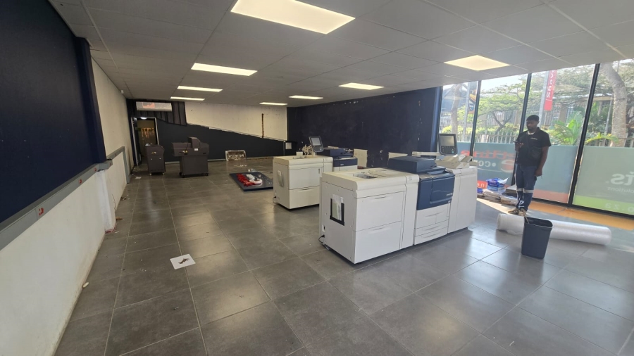 To Let Commercial Property for Rent in Ballito Commercial District KwaZulu-Natal