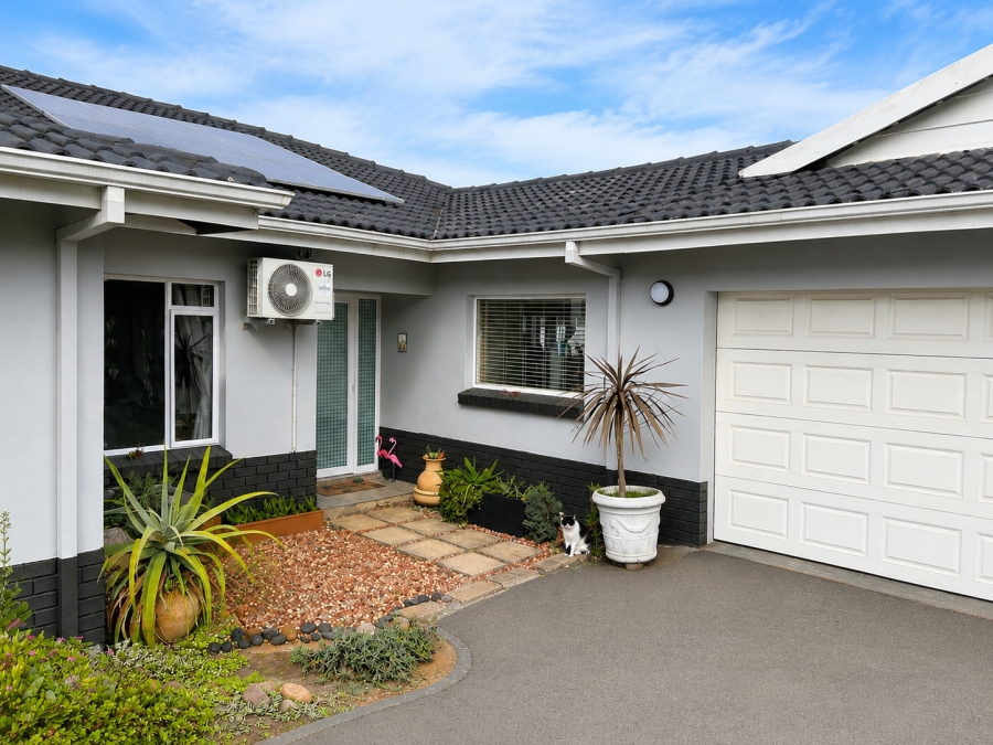 5 Bedroom Property for Sale in Beverley Hills KwaZulu-Natal