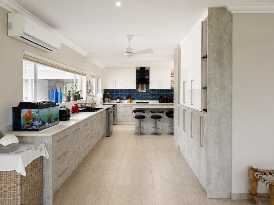 5 Bedroom Property for Sale in Beverley Hills KwaZulu-Natal
