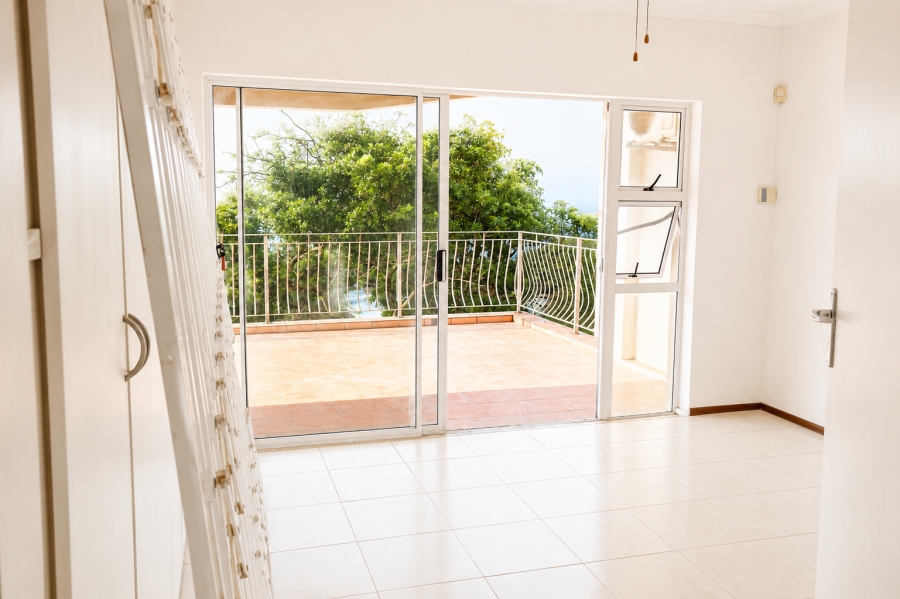 4 Bedroom Property for Sale in Compensation Beach KwaZulu-Natal