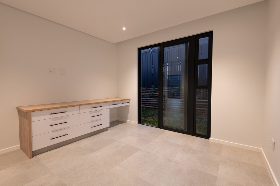 4 Bedroom Property for Sale in Elaleni Coastal Forest Estate KwaZulu-Natal