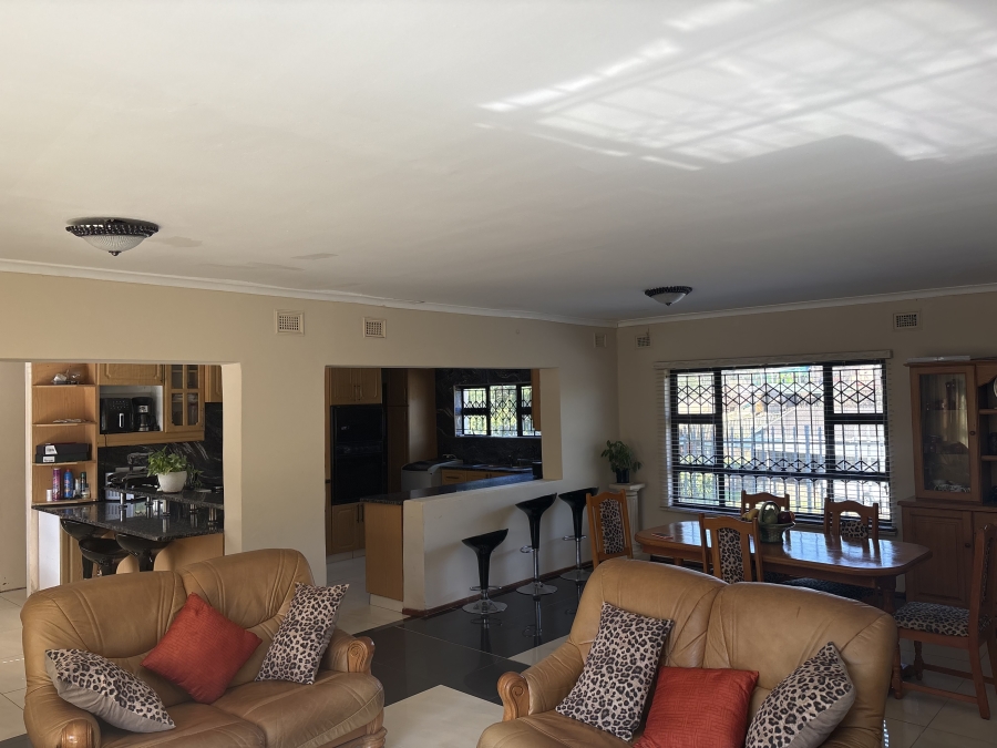 To Let 3 Bedroom Property for Rent in Doon Heights KwaZulu-Natal