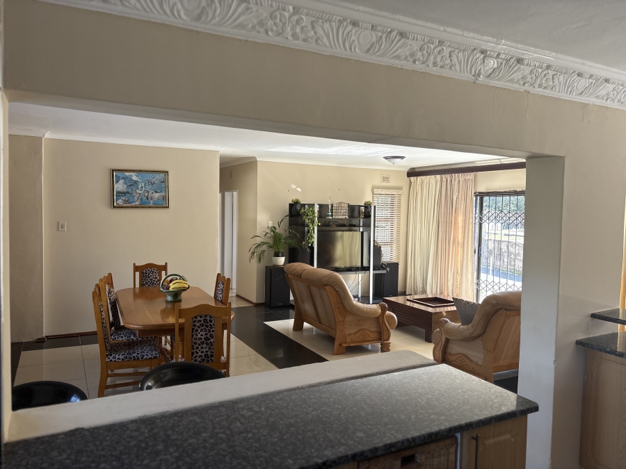 To Let 3 Bedroom Property for Rent in Doon Heights KwaZulu-Natal