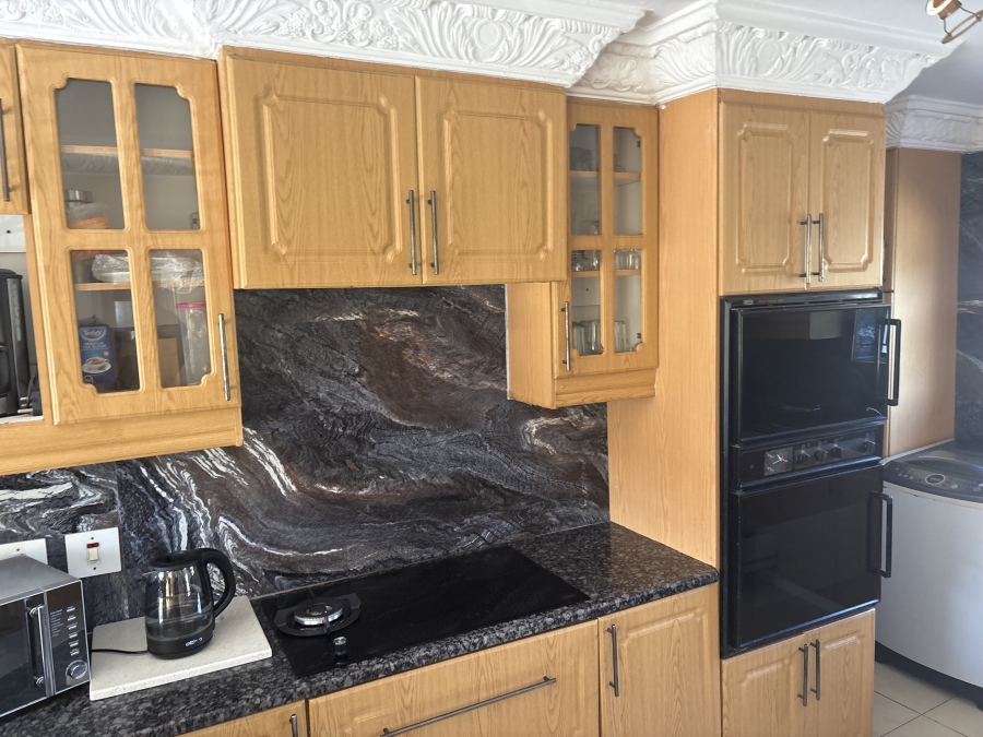 To Let 3 Bedroom Property for Rent in Doon Heights KwaZulu-Natal