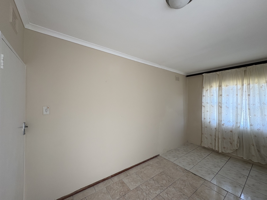 To Let 3 Bedroom Property for Rent in Doon Heights KwaZulu-Natal