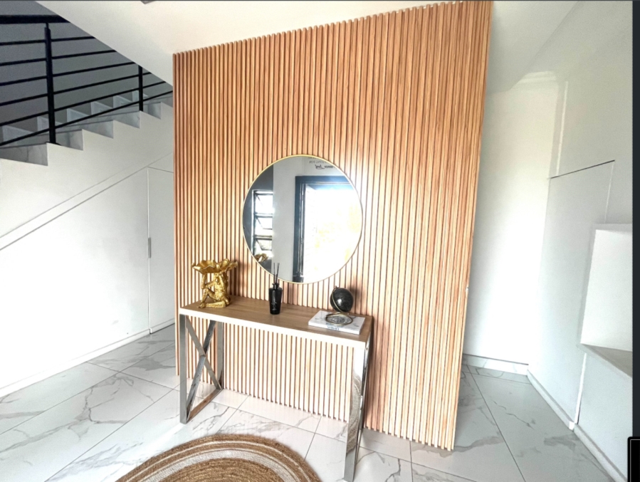 5 Bedroom Property for Sale in Ocean View KwaZulu-Natal