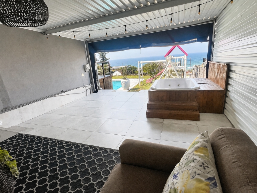 5 Bedroom Property for Sale in Ocean View KwaZulu-Natal