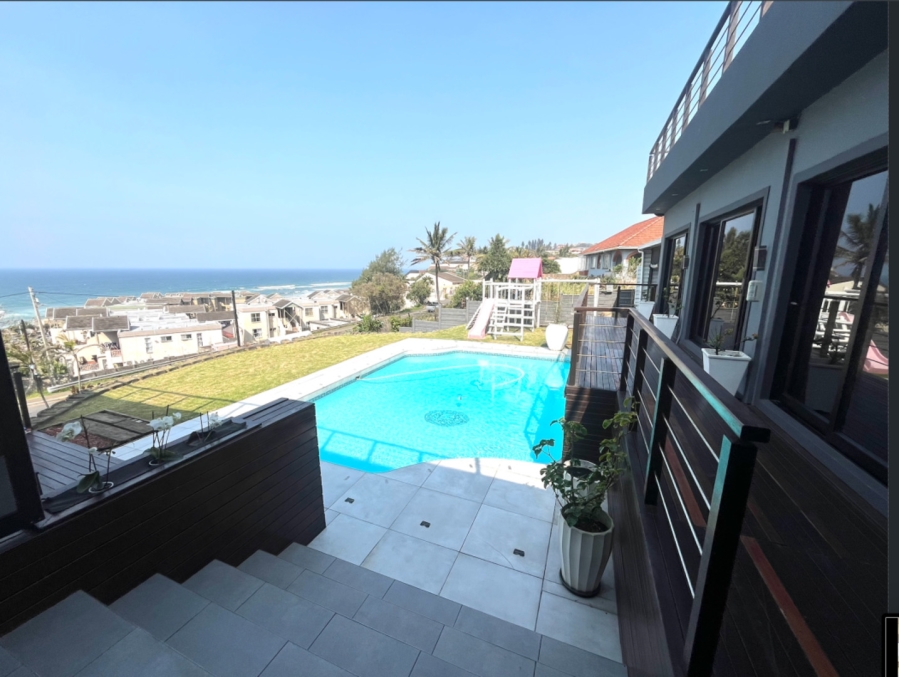 5 Bedroom Property for Sale in Ocean View KwaZulu-Natal
