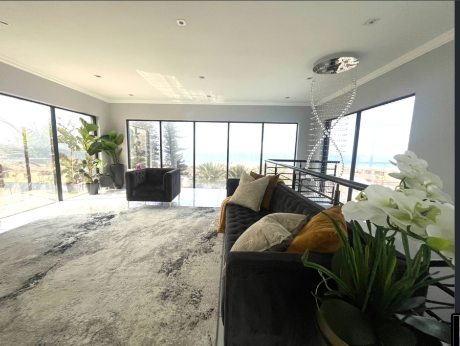 5 Bedroom Property for Sale in Ocean View KwaZulu-Natal