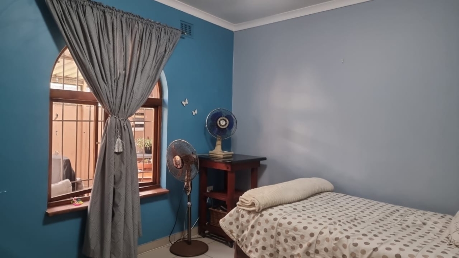 4 Bedroom Property for Sale in Bluff KwaZulu-Natal