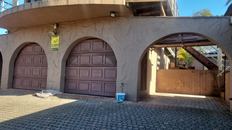 4 Bedroom Property for Sale in Bluff KwaZulu-Natal