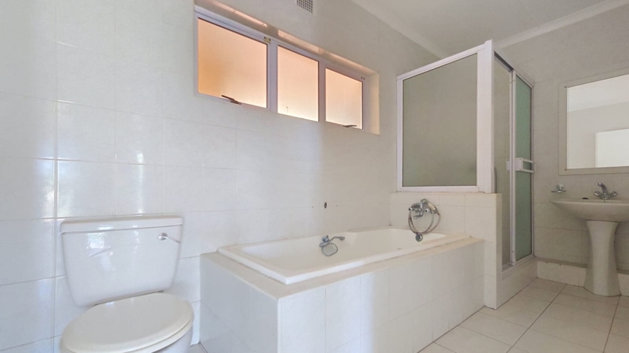 4 Bedroom Property for Sale in Compensation Beach KwaZulu-Natal