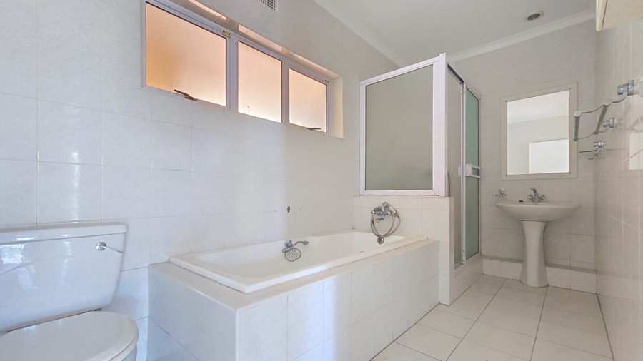 4 Bedroom Property for Sale in Compensation Beach KwaZulu-Natal