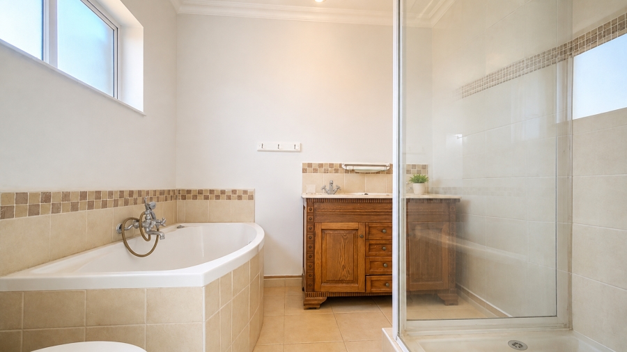 4 Bedroom Property for Sale in Ballito Central KwaZulu-Natal