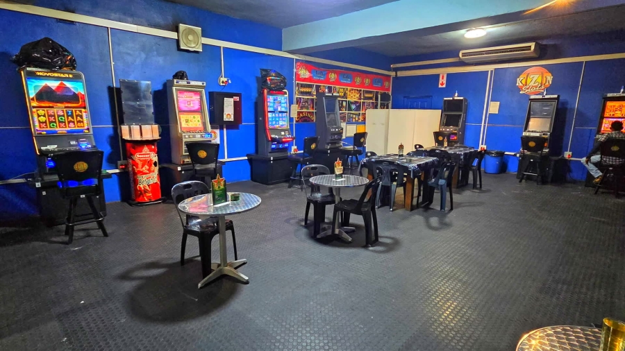 Commercial Property for Sale in Raisethorpe KwaZulu-Natal